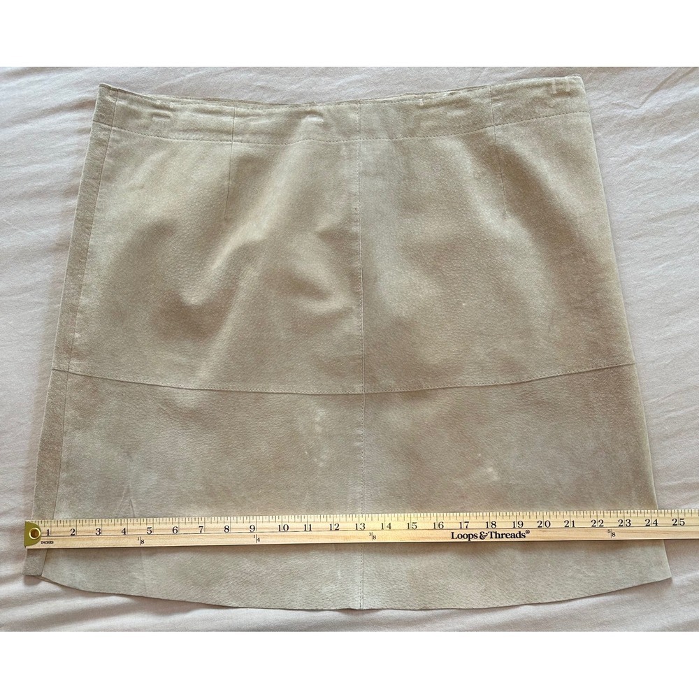 i.e. Tan Suede Leather Mini Skirt A-Line Beige Size 16 Vintage Style